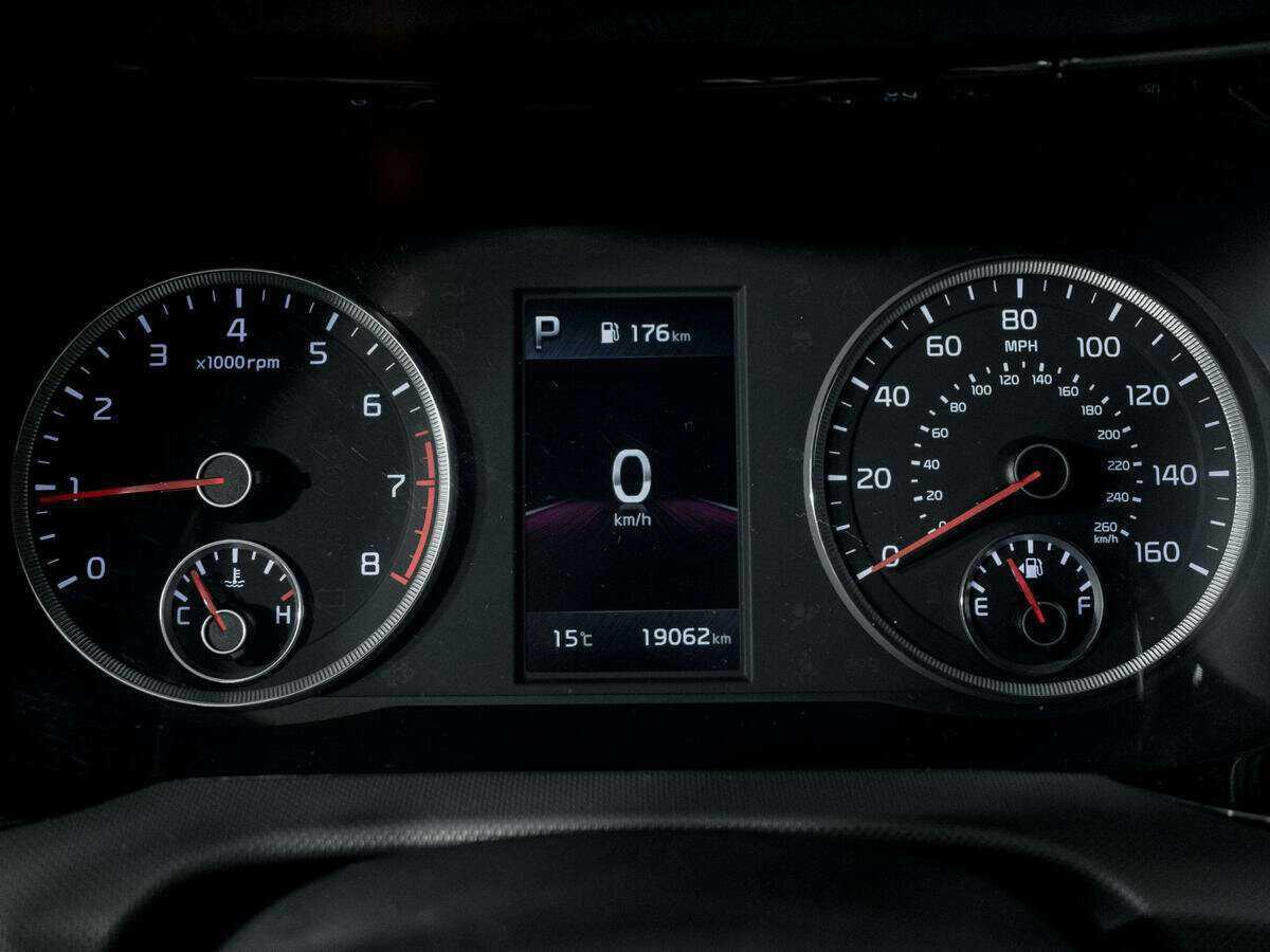 Купить Kia K5 с пробегом. Фото: #9