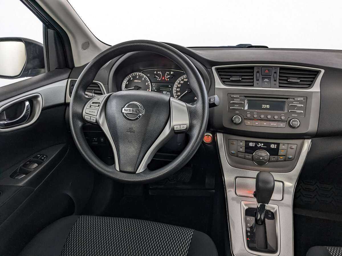 Купить Nissan Tiida с пробегом. Фото: #16