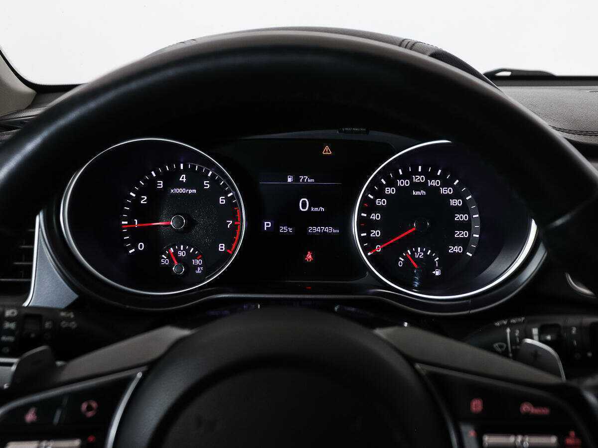 Купить Kia Ceed с пробегом. Фото: #9