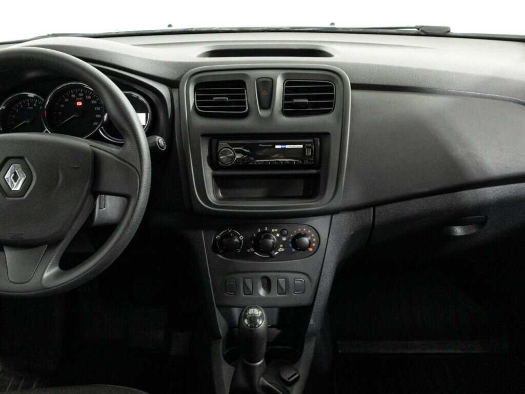 Купить Renault Sandero с пробегом. Фото: #13