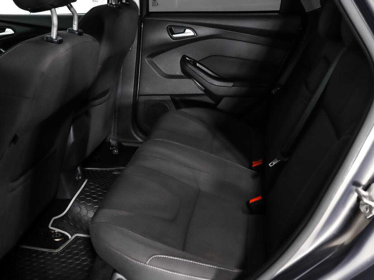 Купить Ford Focus с пробегом. Фото: #10
