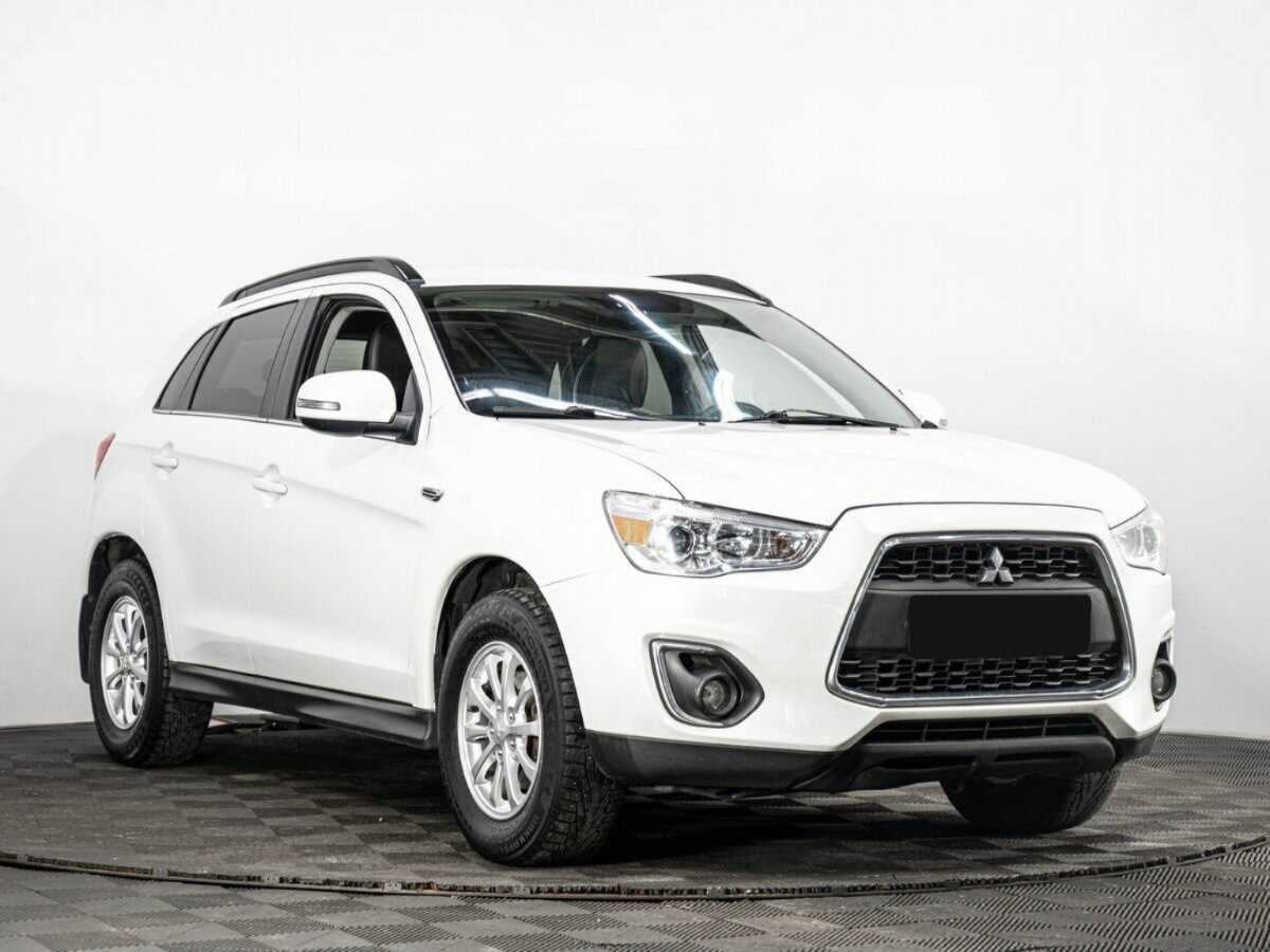 Купить Mitsubishi ASX с пробегом. Фото: #2