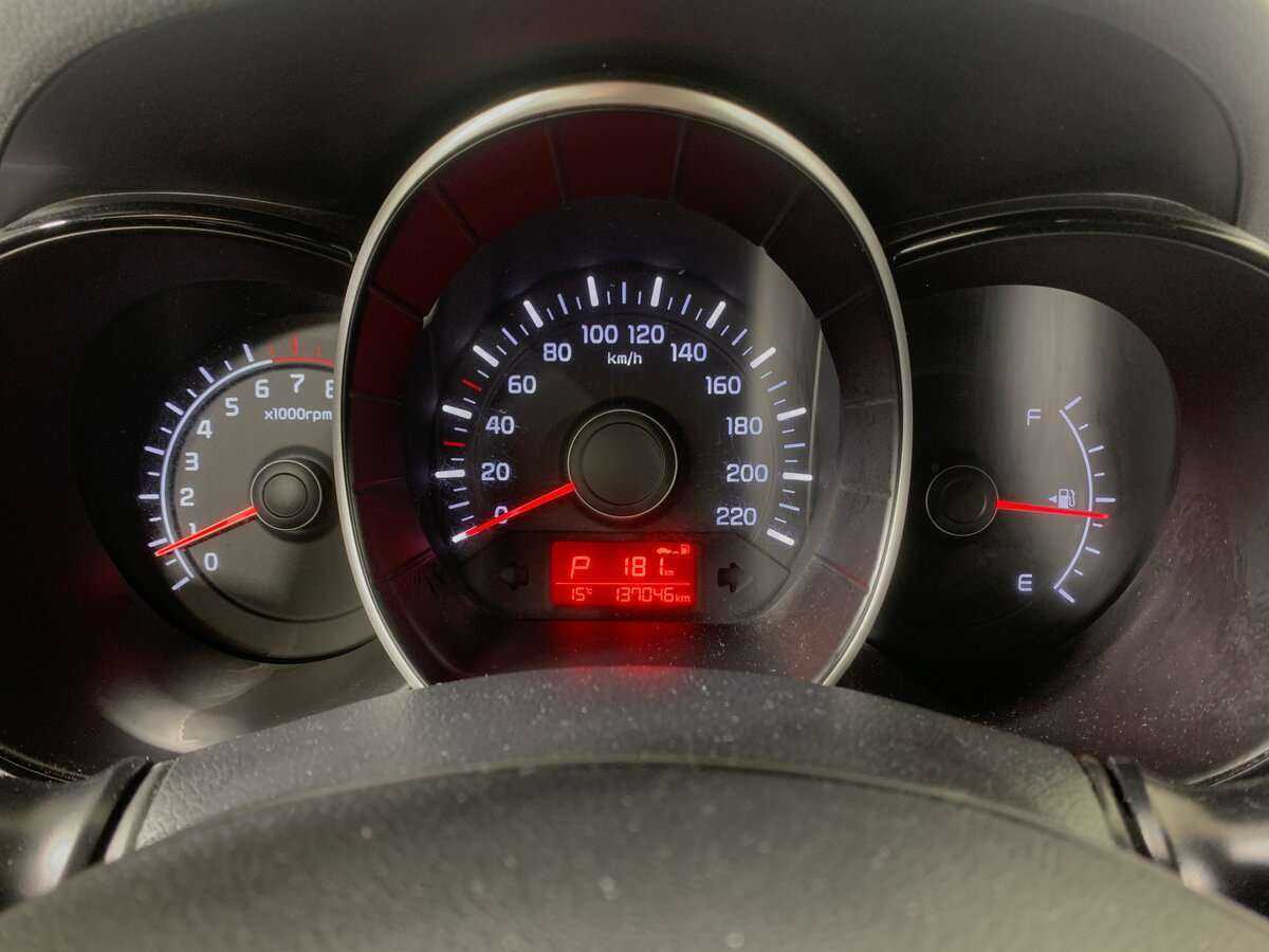 Купить Kia Rio с пробегом. Фото: #11