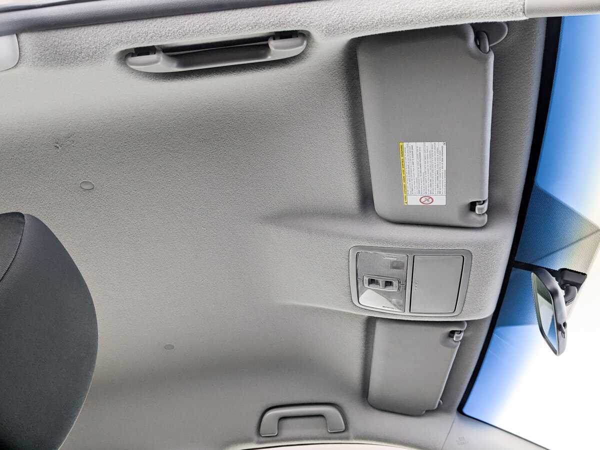 Купить Toyota RAV4 с пробегом. Фото: #21