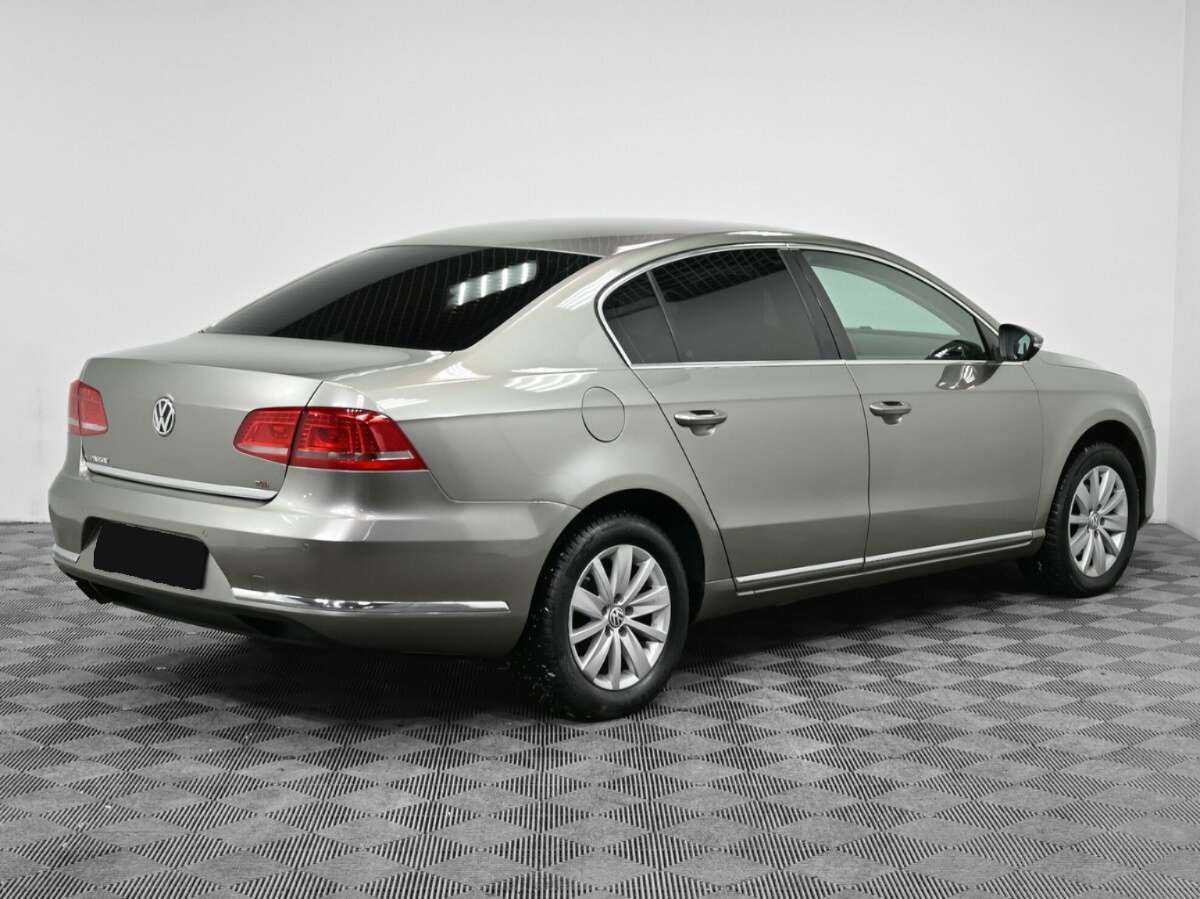 Купить Volkswagen Passat с пробегом. Фото: #1
