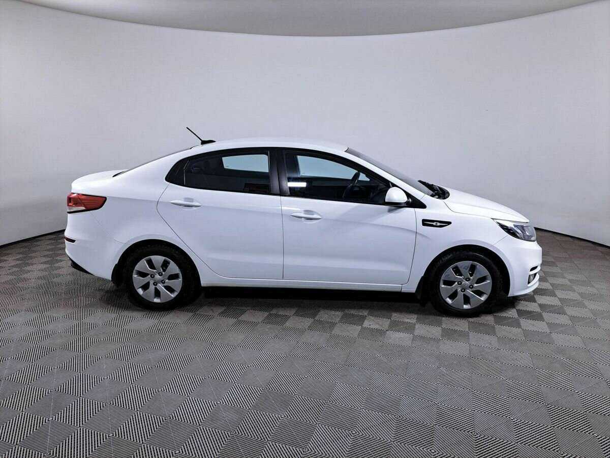 Купить Kia Rio с пробегом. Фото: #3