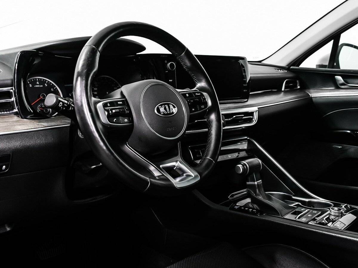 Купить Kia K5 с пробегом. Фото: #11