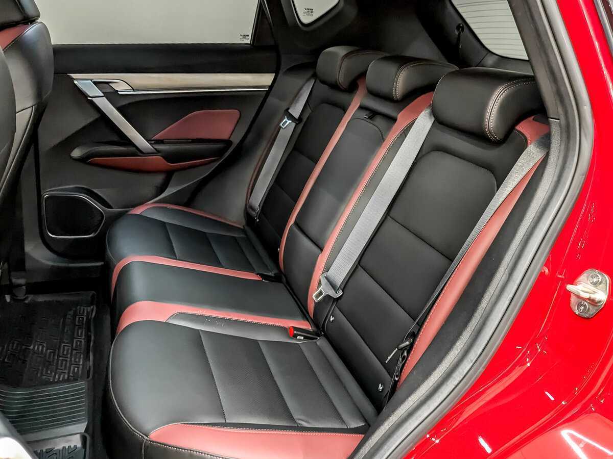 Купить Geely Coolray с пробегом. Фото: #11