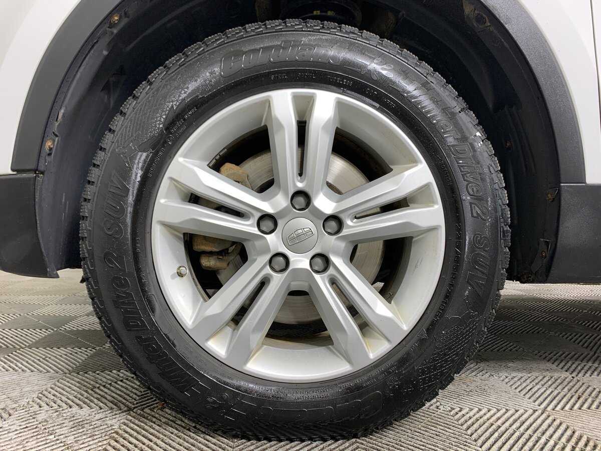 Купить Geely Atlas с пробегом. Фото: #8