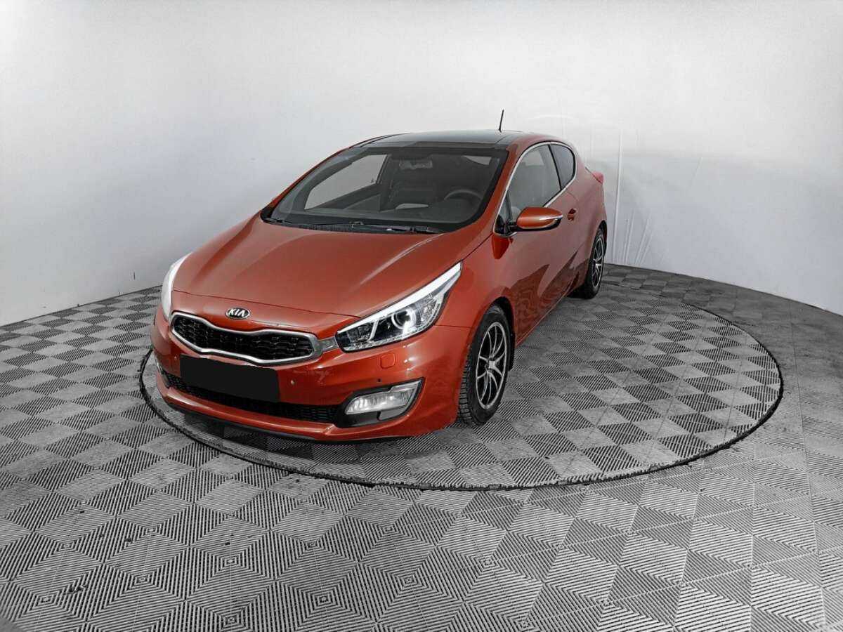 Купить Kia Ceed с пробегом. Фото: #0