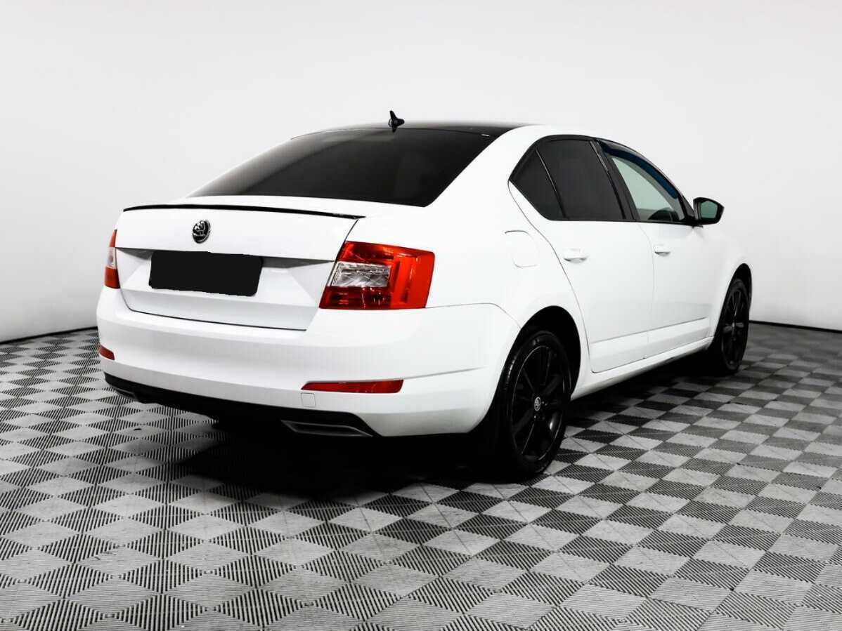 Купить Skoda Octavia с пробегом. Фото: #4