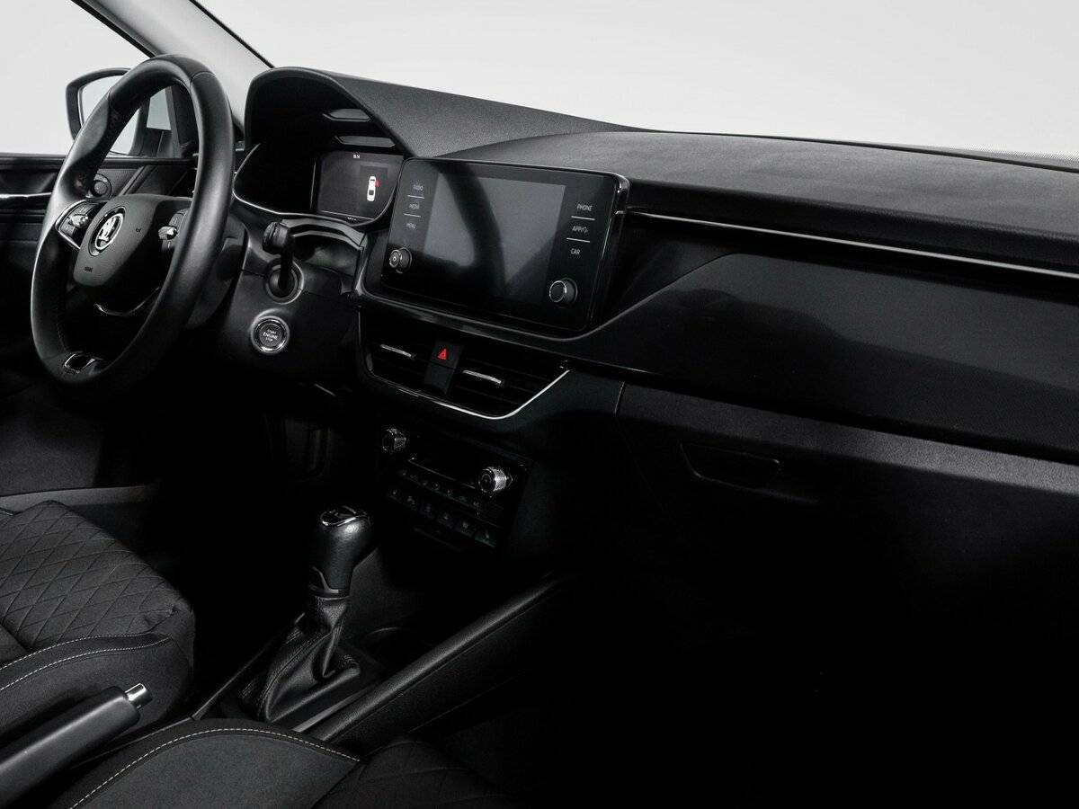Купить Skoda Rapid с пробегом. Фото: #8