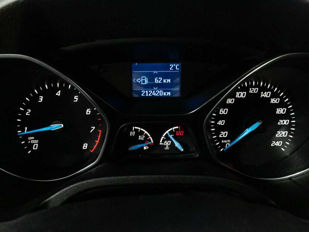 Купить Ford Focus с пробегом. Фото: #11