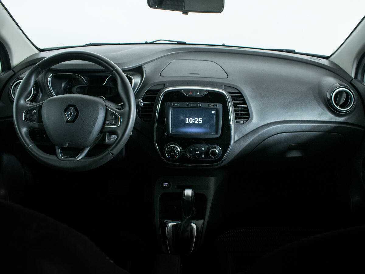 Купить Renault Kaptur с пробегом. Фото: #11