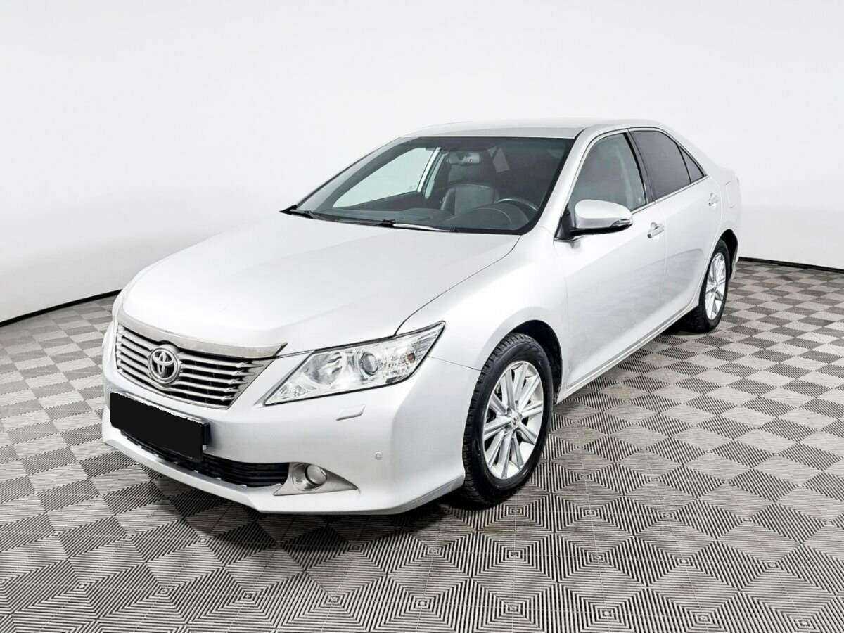 Купить Toyota Camry с пробегом. Фото: #0