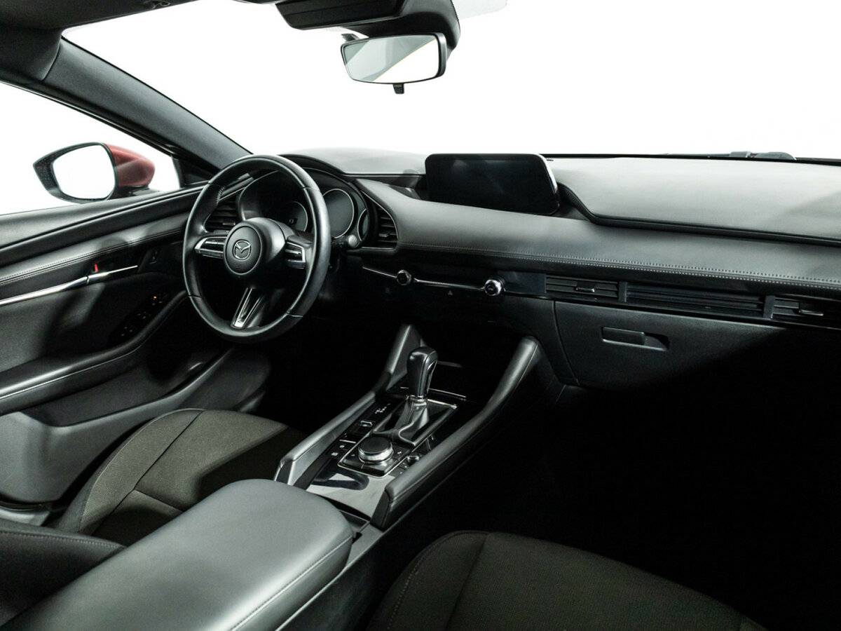 Купить Mazda 3 с пробегом. Фото: #8
