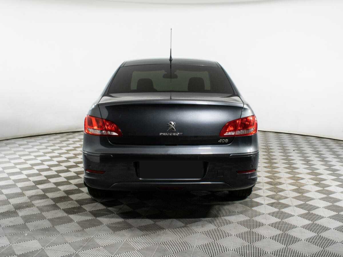 Купить Peugeot 408 с пробегом. Фото: #3