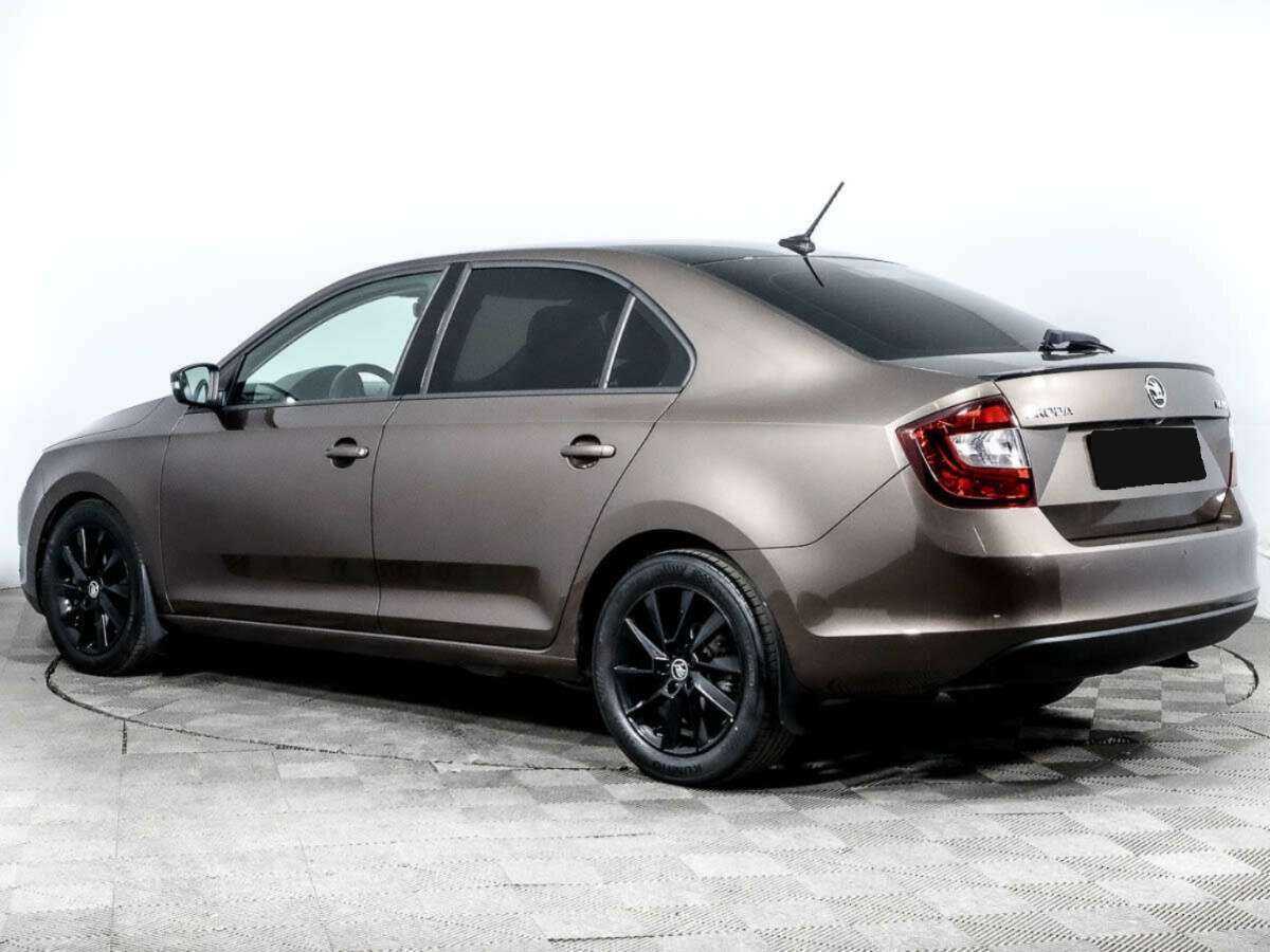 Купить Skoda Rapid с пробегом. Фото: #5