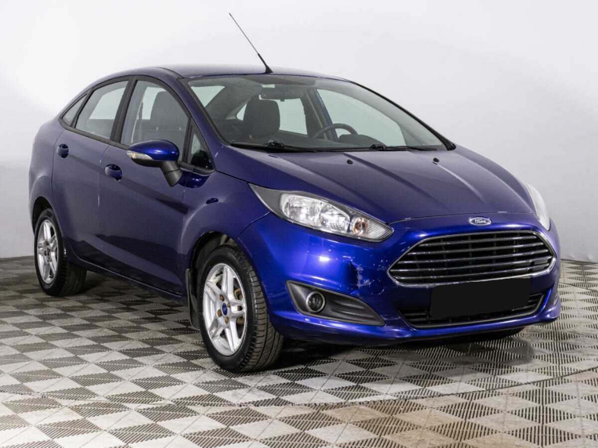Купить Ford Fiesta с пробегом. Фото: #2