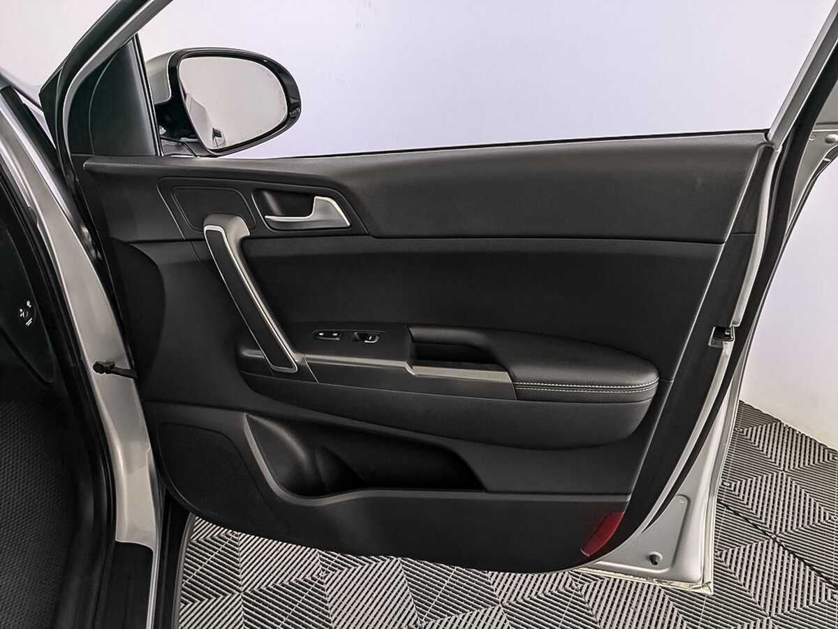 Купить Kia Sportage с пробегом. Фото: #24