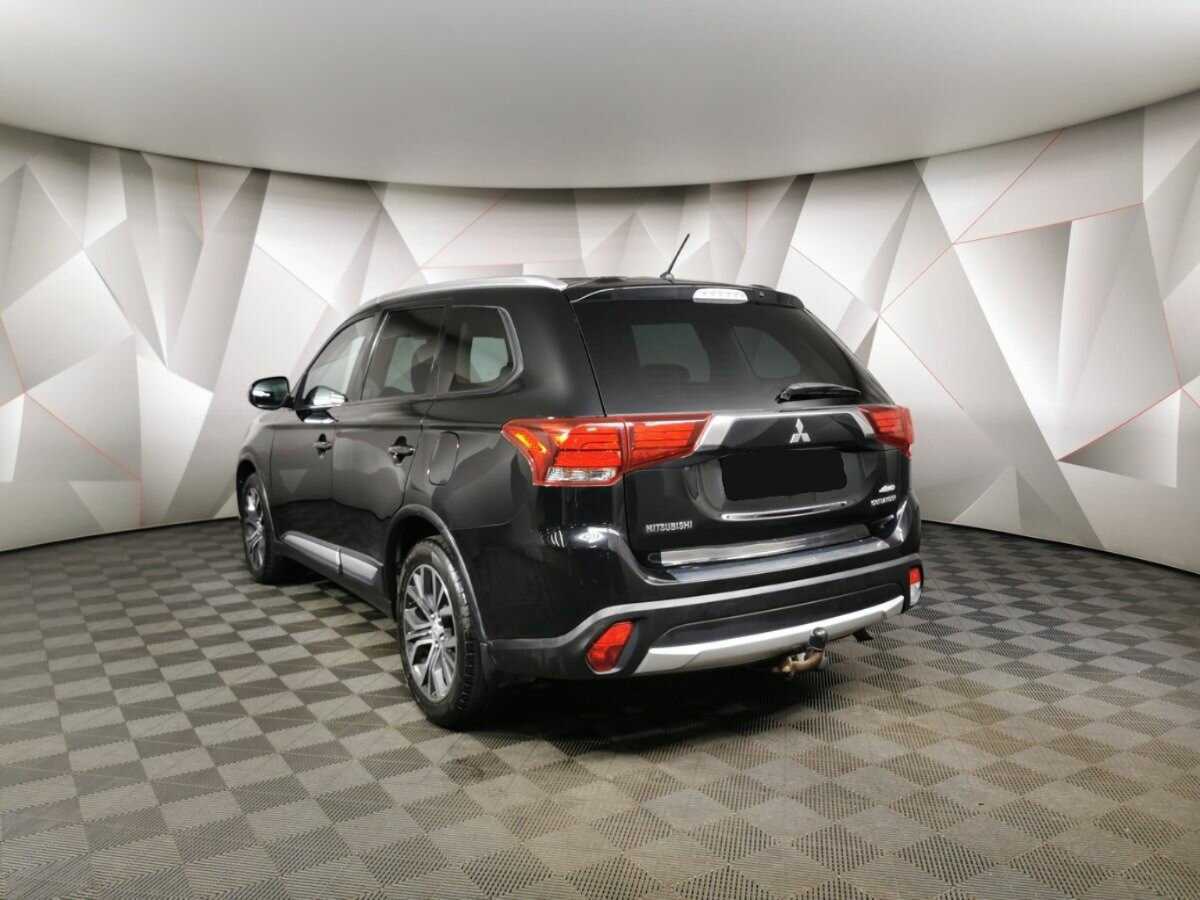 Купить Mitsubishi Outlander с пробегом. Фото: #3
