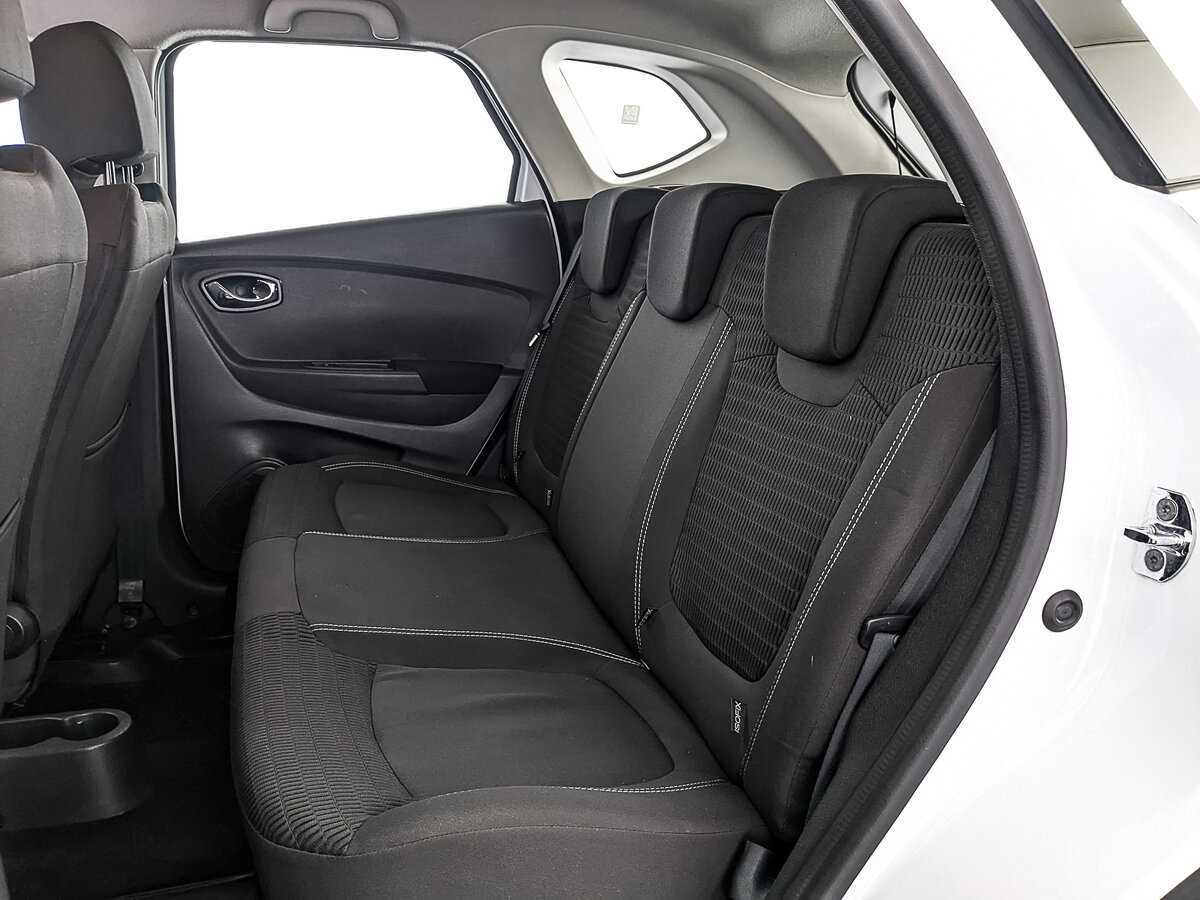 Купить Renault Kaptur с пробегом. Фото: #15