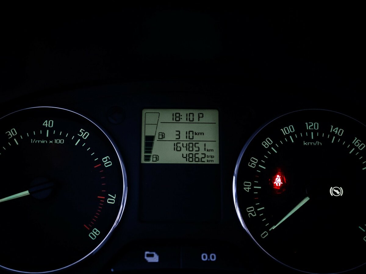 Купить Skoda Fabia с пробегом. Фото: #8