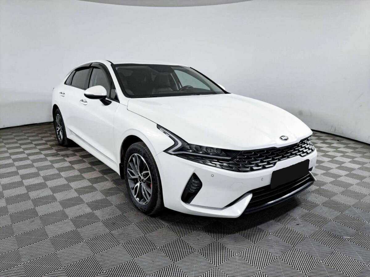 Купить Kia K5 с пробегом. Фото: #2