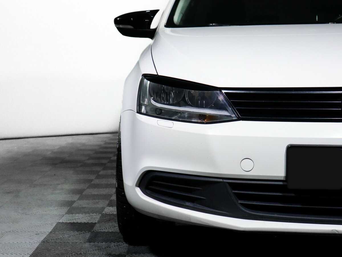 Купить Volkswagen Jetta с пробегом. Фото: #14