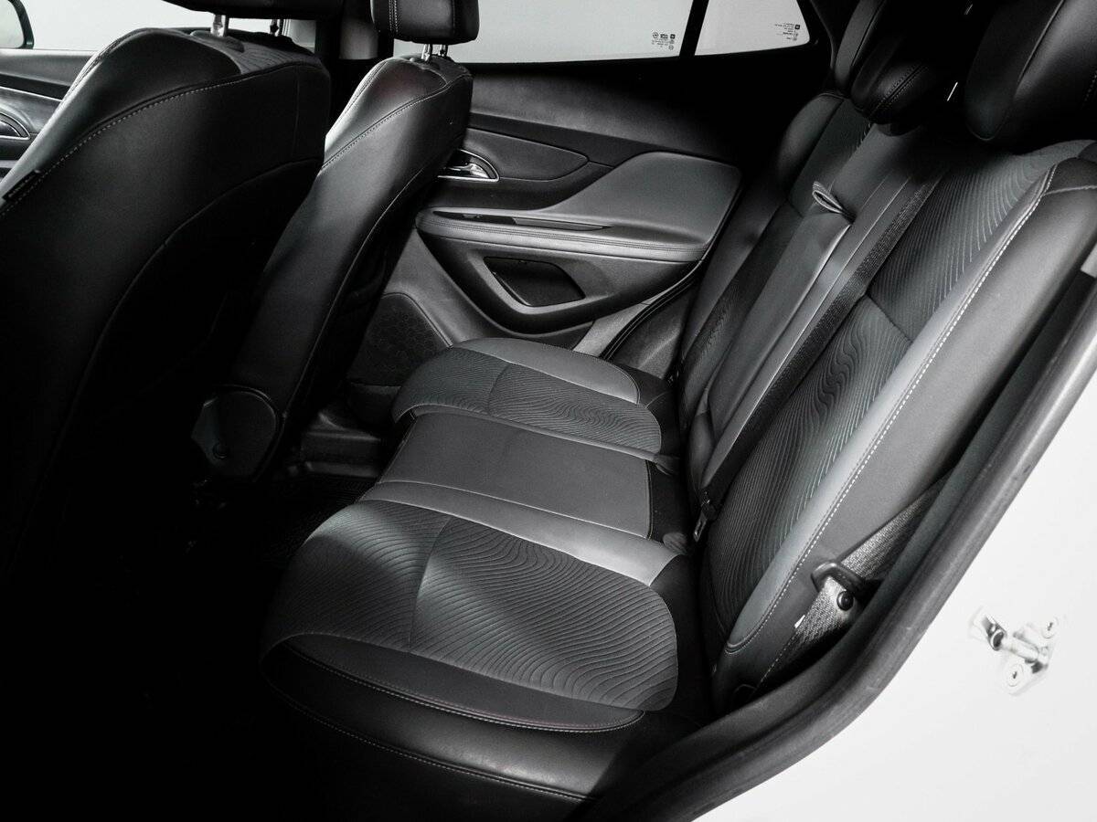 Купить Opel Mokka с пробегом. Фото: #9