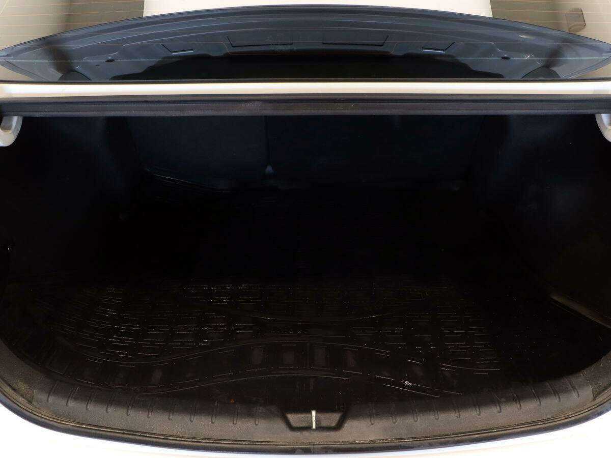 Купить Kia Rio с пробегом. Фото: #9