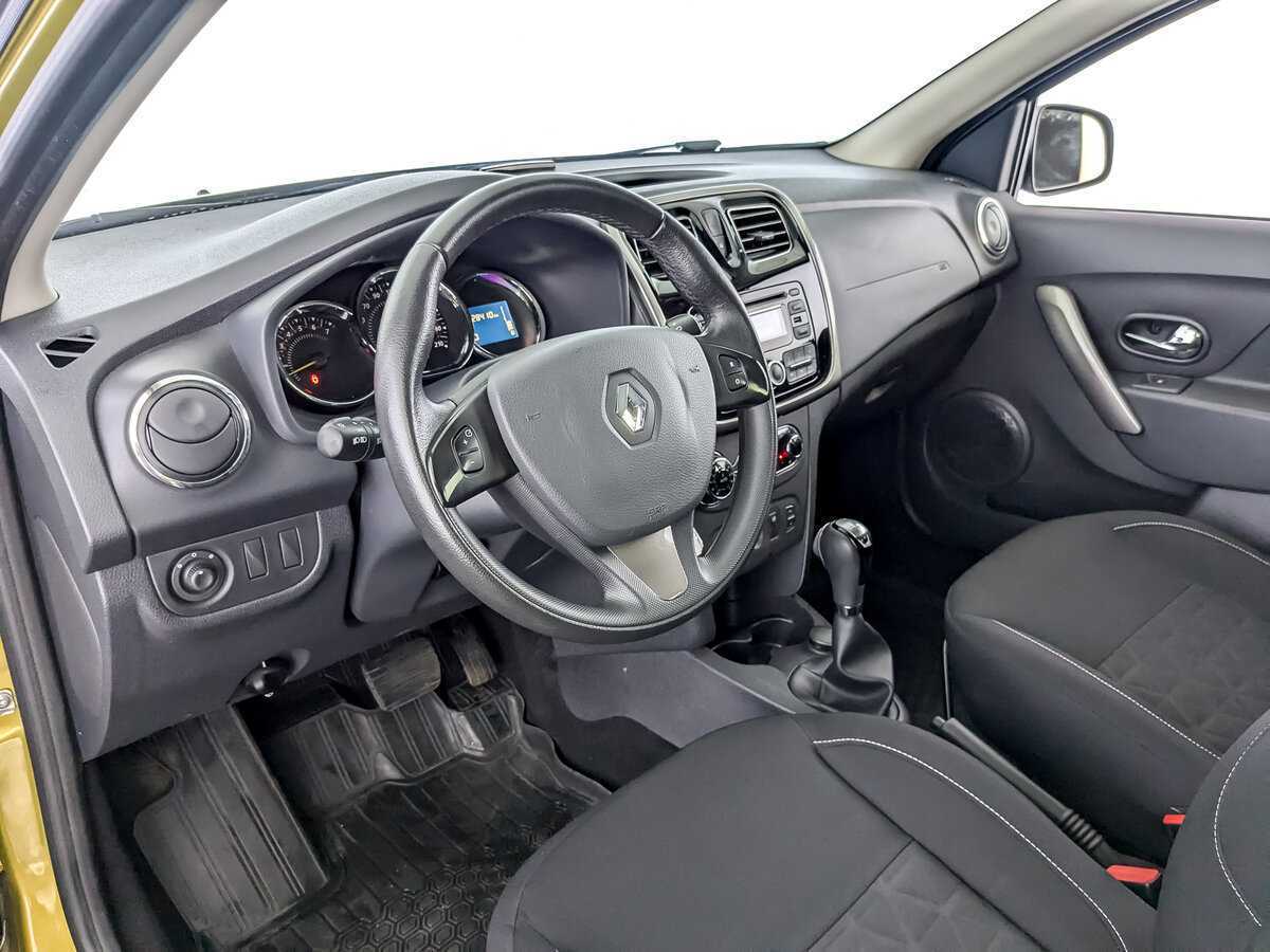 Купить Renault Sandero с пробегом. Фото: #13