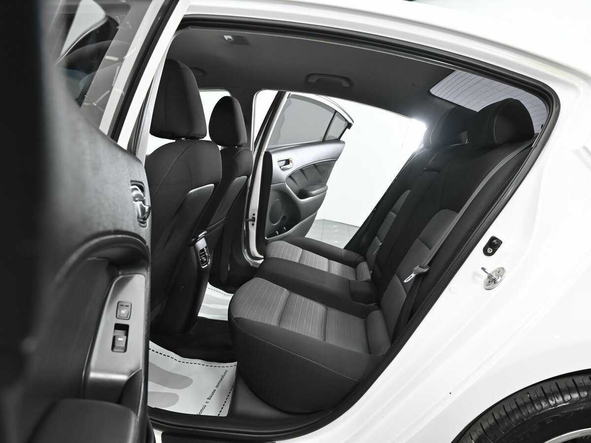Купить Kia Cerato с пробегом. Фото: #14