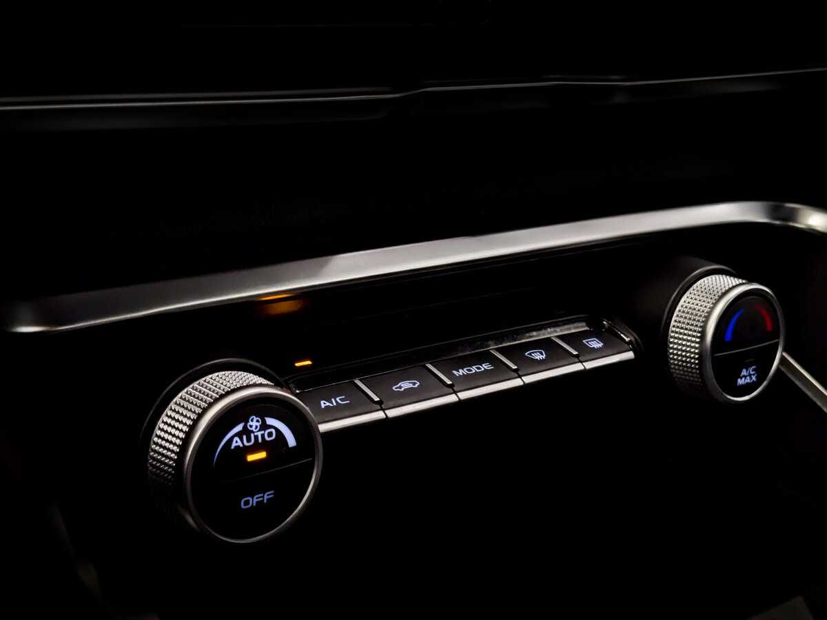 Купить Geely Coolray с пробегом. Фото: #23