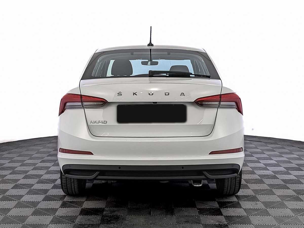 Купить Skoda Rapid с пробегом. Фото: #5