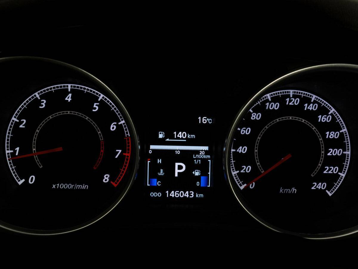 Купить Mitsubishi ASX с пробегом. Фото: #12