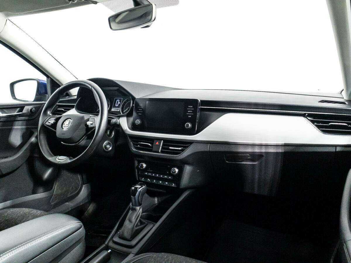 Купить Skoda Rapid с пробегом. Фото: #8