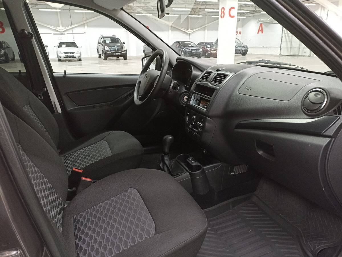 Купить Lada (ВАЗ) Granta с пробегом. Фото: #10