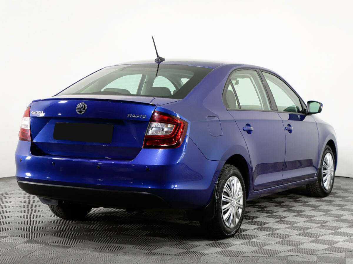 Купить Skoda Rapid с пробегом. Фото: #3