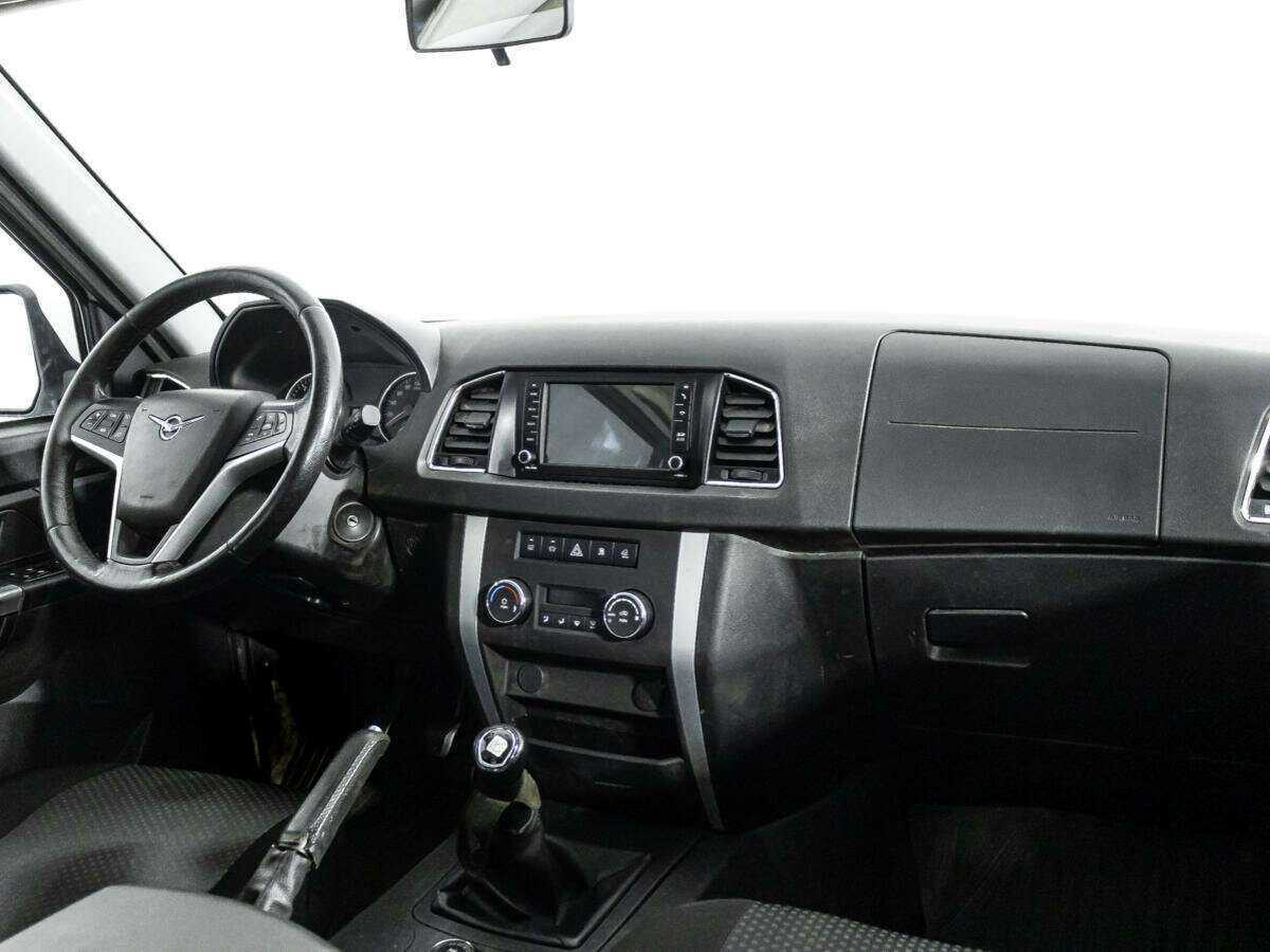 Купить УАЗ Patriot с пробегом. Фото: #8