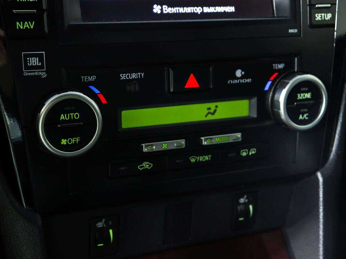Купить Toyota Camry с пробегом. Фото: #15