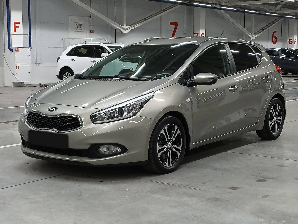 Купить Kia Ceed с пробегом. Посмотреть фото