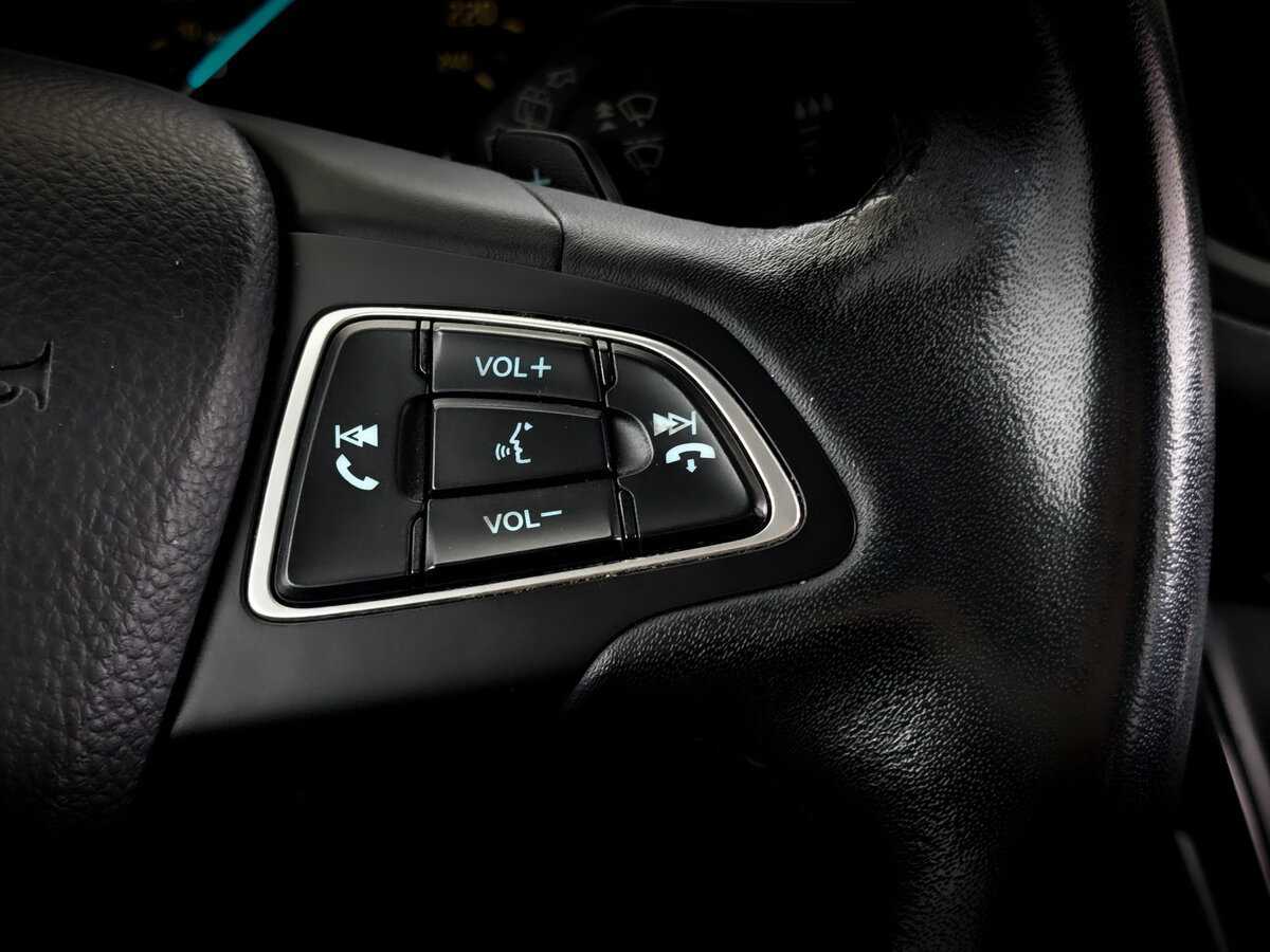 Купить Ford Kuga с пробегом. Фото: #27