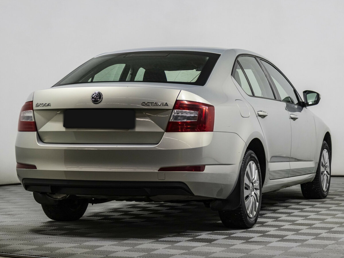 Купить Skoda Octavia с пробегом. Фото: #3