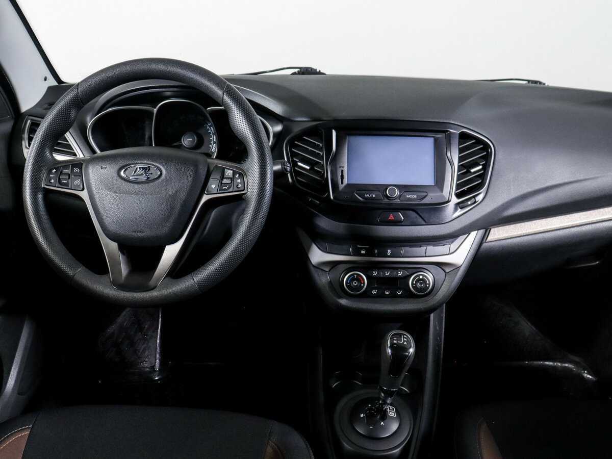 Купить Lada (ВАЗ) Vesta с пробегом. Фото: #11