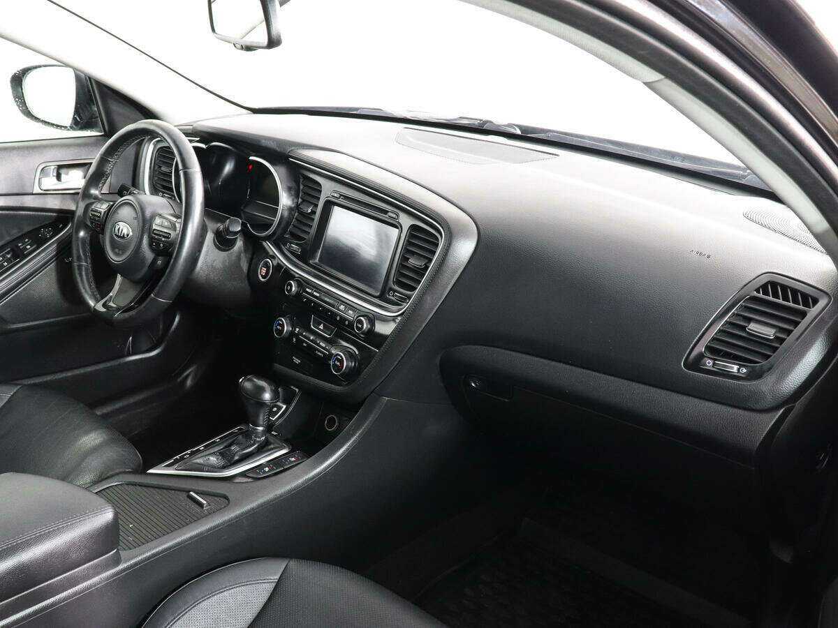 Купить Kia Optima с пробегом. Фото: #9