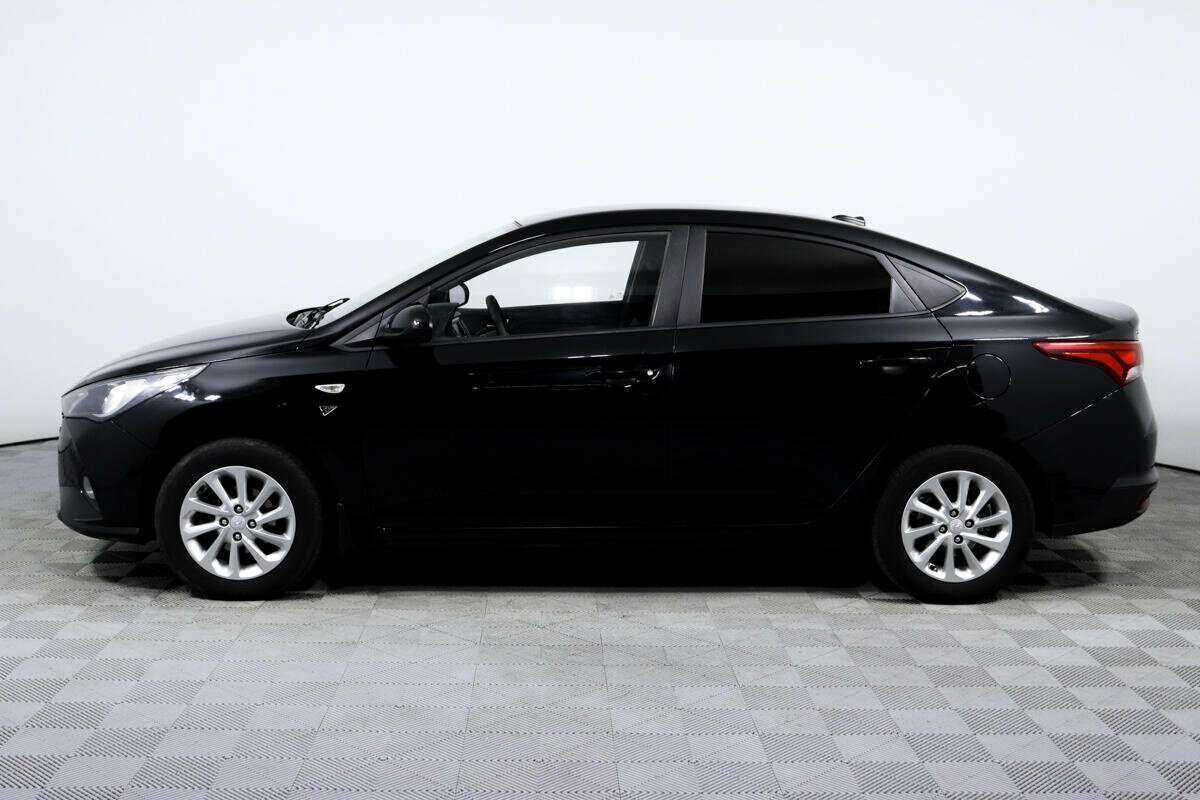 Купить Hyundai Solaris с пробегом. Фото: #7
