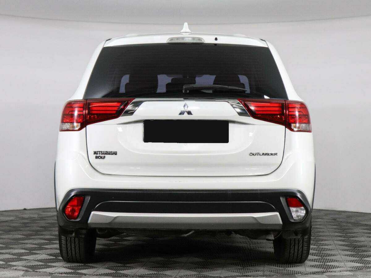 Купить Mitsubishi Outlander с пробегом. Фото: #5