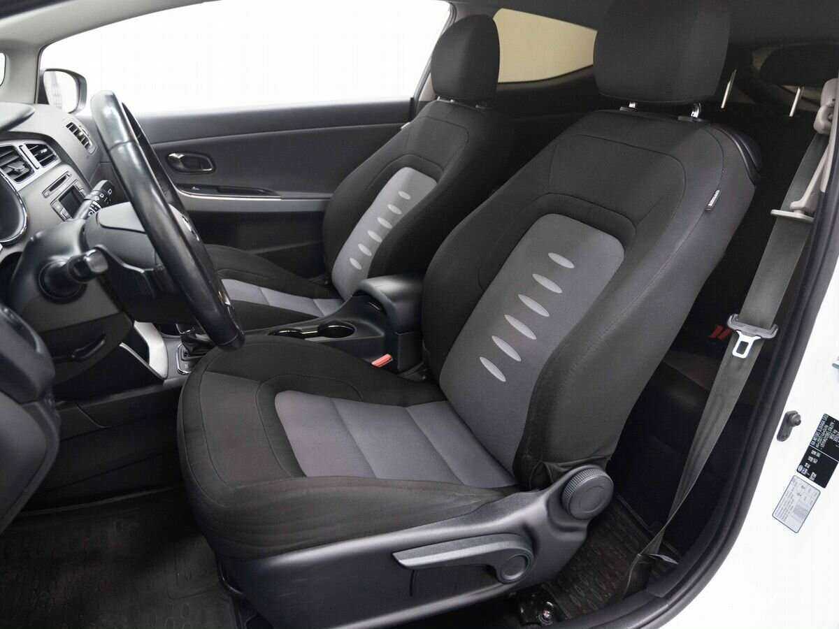Купить Kia Ceed с пробегом. Фото: #7