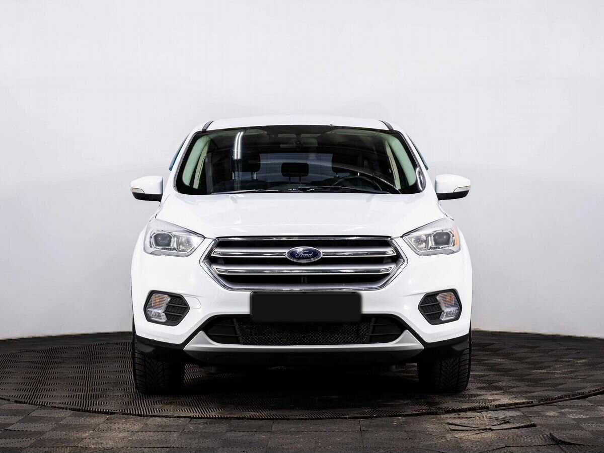 Купить Ford Kuga с пробегом. Фото: #1
